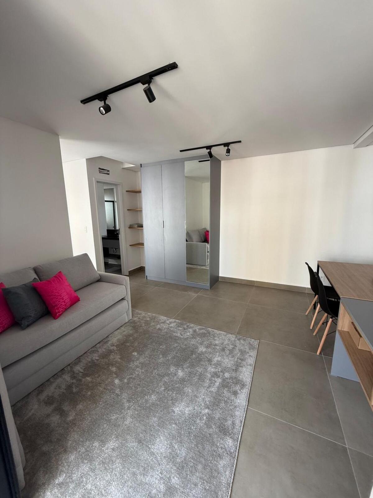 Em Na Ponta Da Apartamento Santos (Sao Paulo)